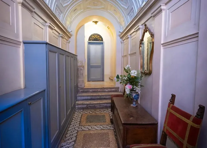 Barberini Close To Fontana Di Trevi Апартаменты Рим